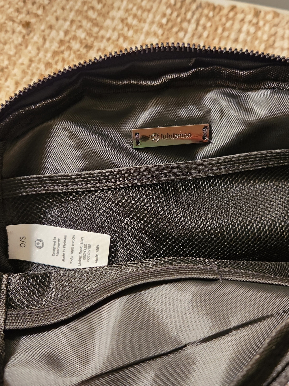 lululemon athletica Leopard Everywhere Belt Bag - Picture 4 of 4